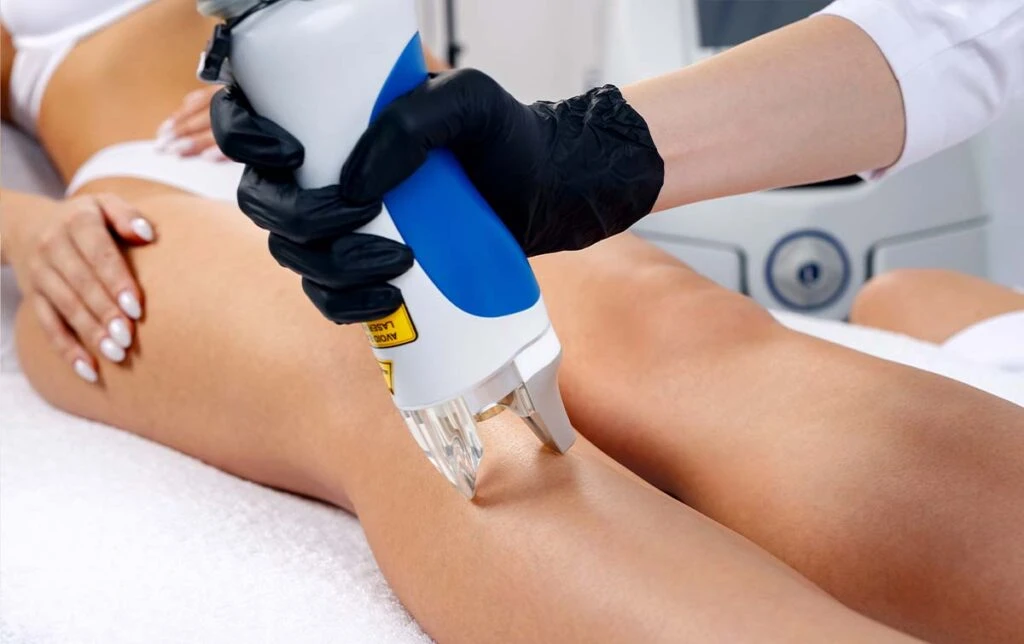 Комплексное омоложение и коррекция кожи на аппарате Splendor X в Центре хирургии и реабилитации «Гелиос» 1